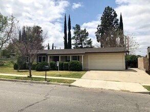 Building Photo - FOR LEASE 3+1 HOME LOCATED IN SIMI VALLEY,CA