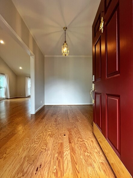 Welcome home! Beautiful hardwood floors throughout main floor - 604 Sherbourne Grn