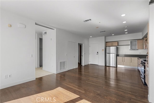 Building Photo - 1234 Wilshire Blvd