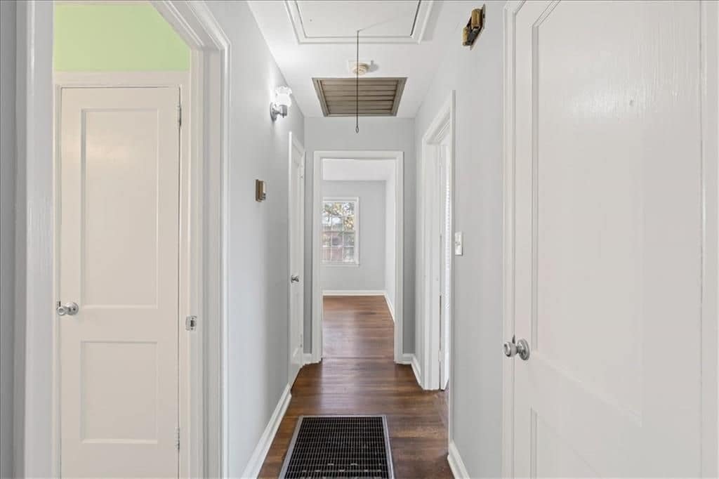 Building Photo - 449 10th St NW