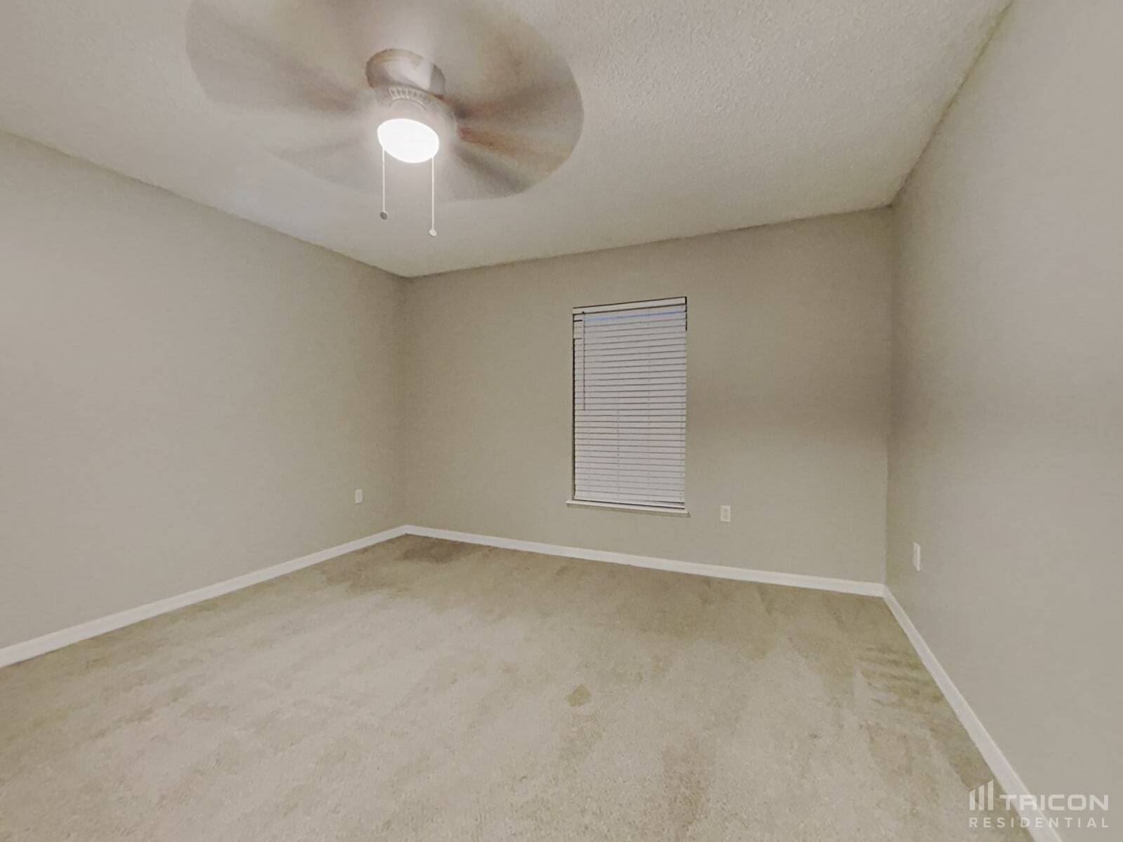 Building Photo - 10323 Frog Pond Dr