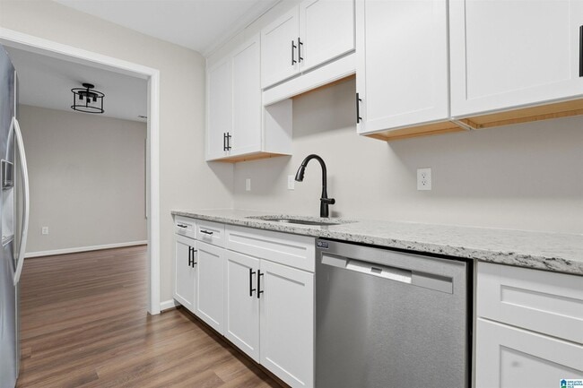 Building Photo - 2087 Montreat Cir