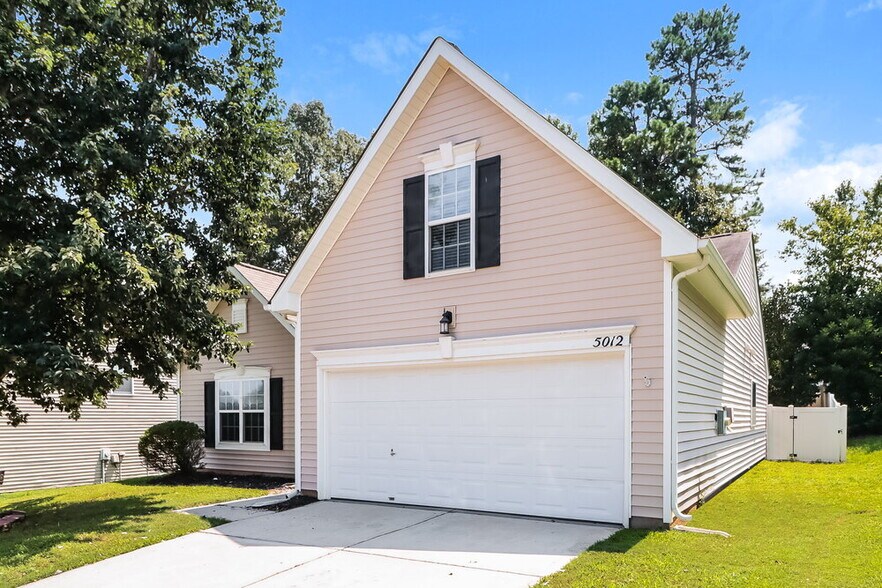 Building Photo - 5012 Broad Leaf Ct