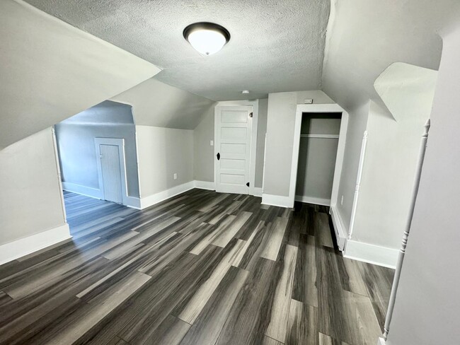 Building Photo - Historic Charm Meets Modern Comfort – Reno...