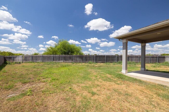 Building Photo - 14100 Purple Azalea Dr