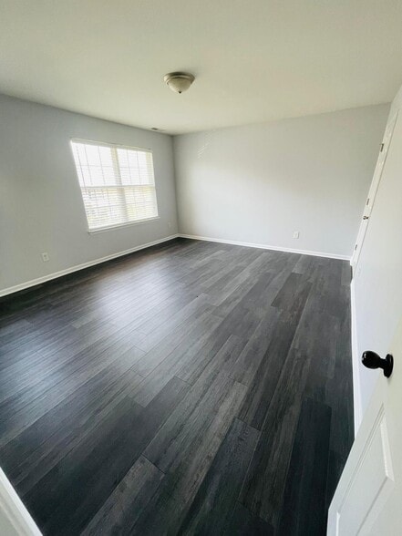 Building Photo - 3819 Fircrest Dr