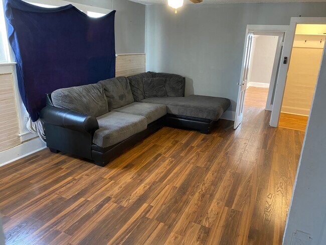 Living room - 22 8th Ave SW