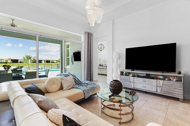 Building Photo - 9282 SW Miracoli Wy