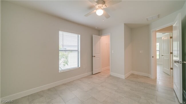 Building Photo - 4604 SW 8th Ct