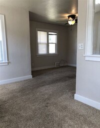 Building Photo - 1121 N 12th St