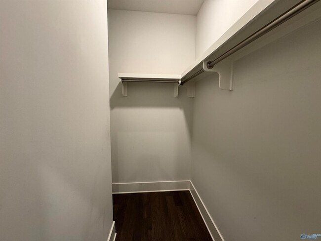 Building Photo - 120 Arbor Crk Trl