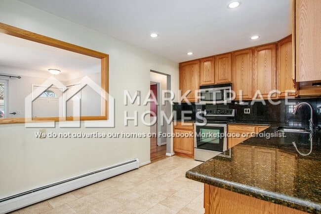 Building Photo - 5244 Bart Ave