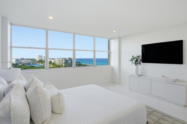Building Photo - 1180 S Ocean Blvd