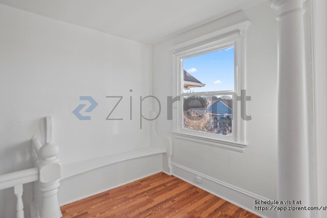 Building Photo - 1516 Magnolia St