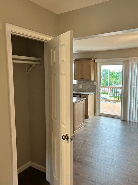 Coat Closet - 556 Becker St