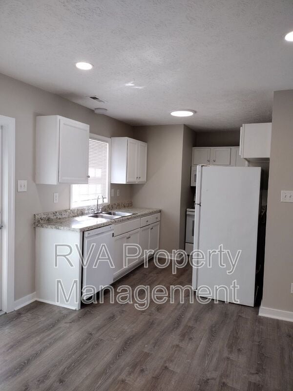 Building Photo - 6105 Varina Point Ln