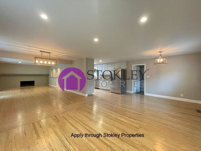Building Photo - Stokley Properties Presents 124 Walford Dr...
