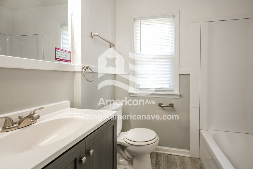 Building Photo - 1201 Clover St