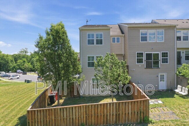 Building Photo - 69 Carnegie Links Dr