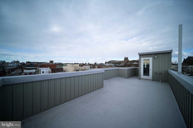 Building Photo - 2618 Jasper St