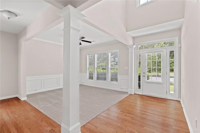 Building Photo - 1125 Harvest Brook Dr NE