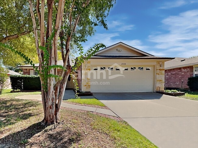 Building Photo - 2928 Frontier Ln