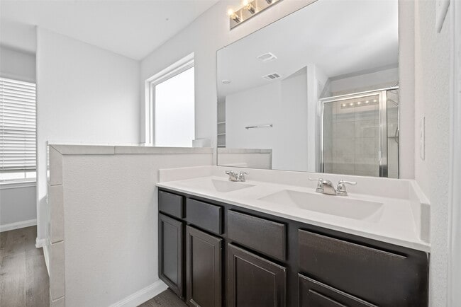 Building Photo - 4818 Blue Jacaranda Wy