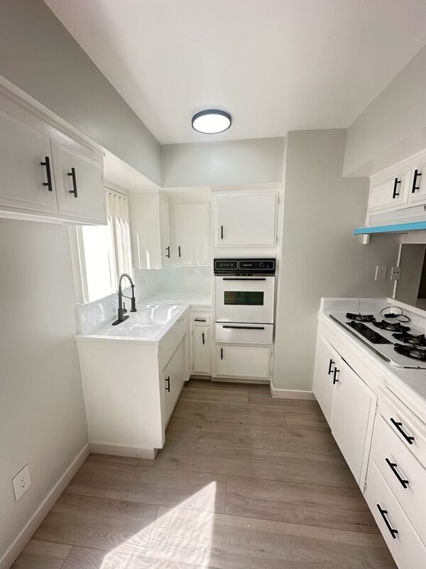 Building Photo - 7255 Jordan