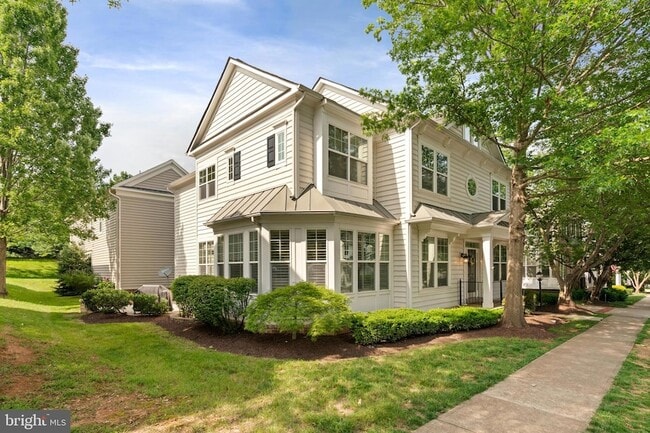 Primary Photo - 14348 Sharpshinned Dr