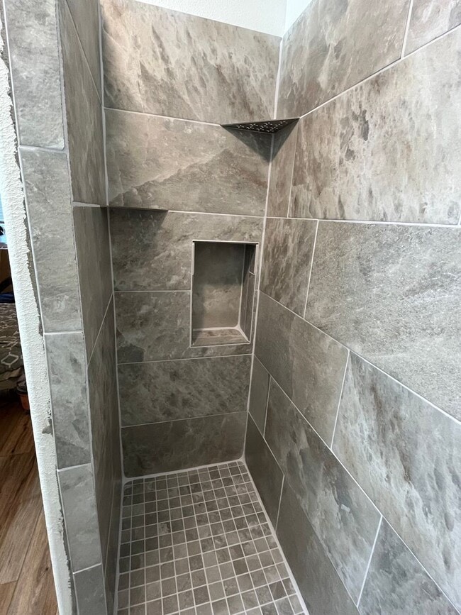 Building Photo - Ranch Living! Large 2 Bedroom/2 Bath