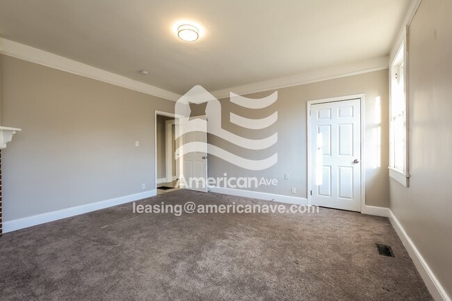 Building Photo - 30 Smythe St