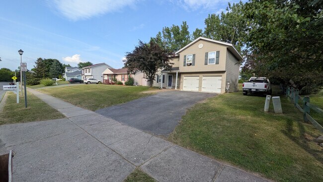 Primary Photo - 1158 Superior St
