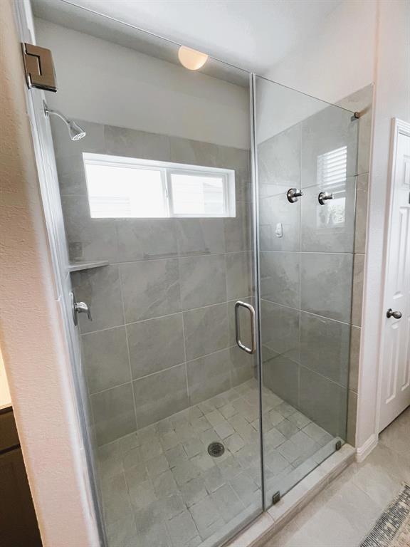 Building Photo - 10100 Dawn Pearl Dr