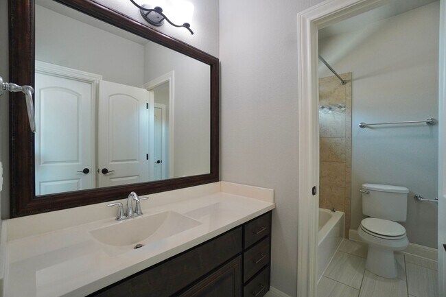 Building Photo - 2209 Milan Meadows Dr