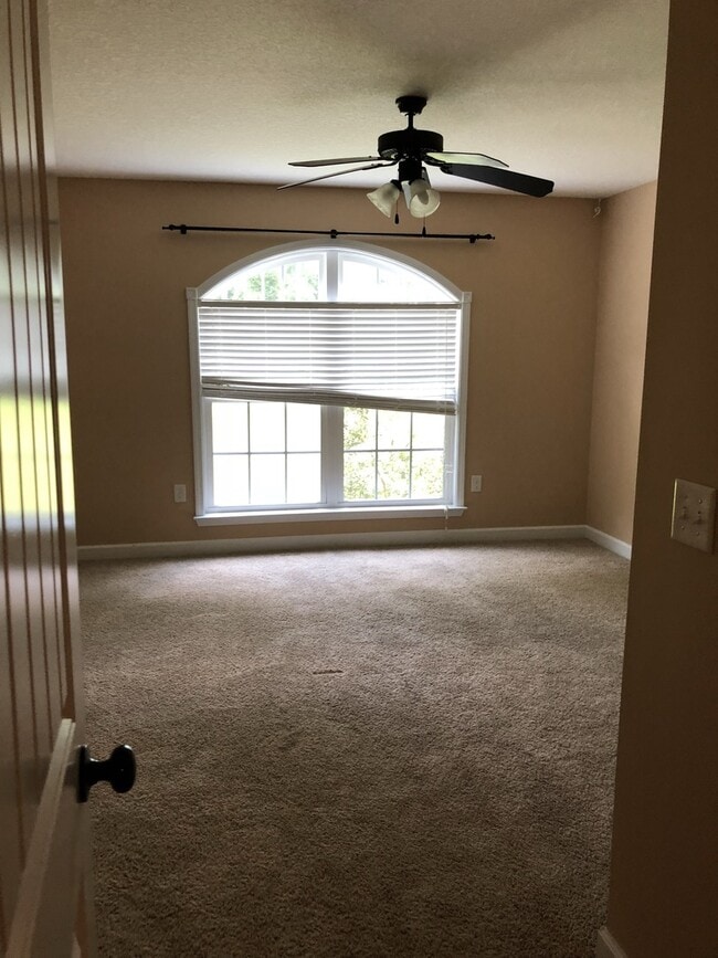 Building Photo - Coming Soon!!