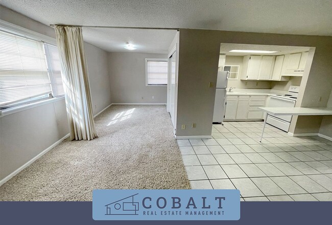 Primary Photo - Studio apartment 1/2 block from campus! Re...