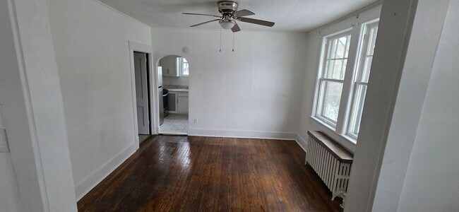 Building Photo - Premium Dwellings-166-168 Bond Street