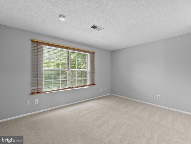 Building Photo - 1109 Huntmaster Terrace NE