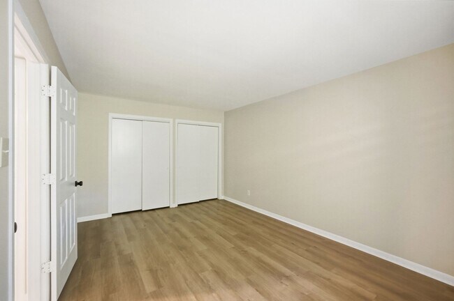 Building Photo - 6132 Heath Ridge Ct