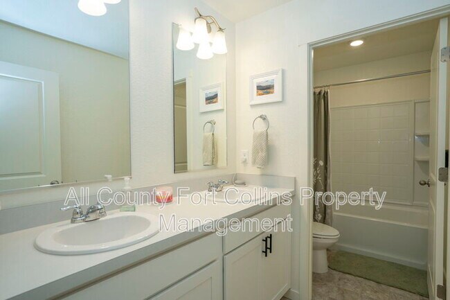 Building Photo - 222 Haymaker Ln