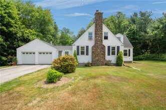 Building Photo - 2340 S County Trl