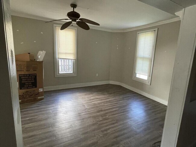 Building Photo - Move-In Special: 3 Bed, 2 Bath Victorian Home in Newport, PA!