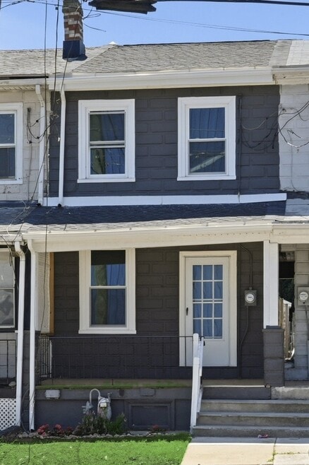 Building Photo - 18 Coates St