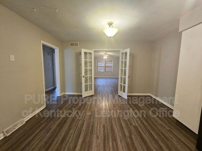 Building Photo - 3190 Yellowstone Parkway B