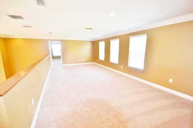 Building Photo - 4810 Red Rooster Rd