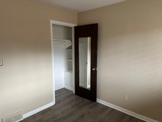 Building Photo - 18547 Hillcrest St