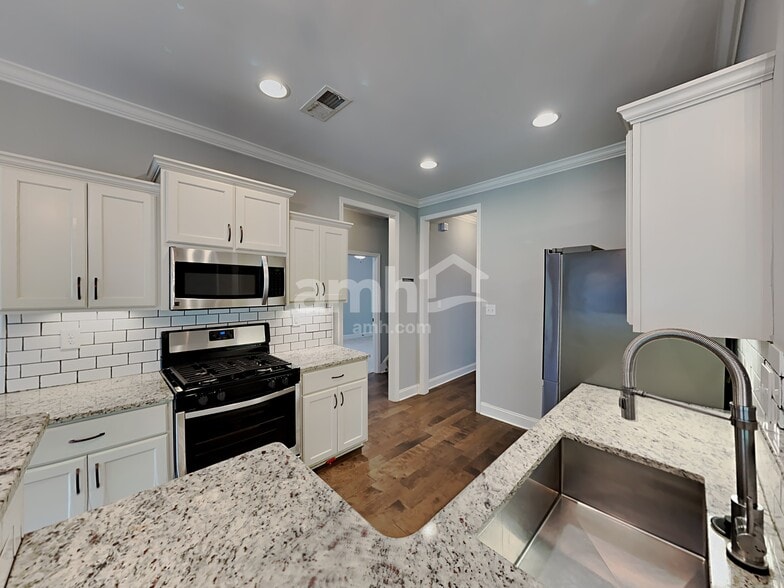 Building Photo - 3445 Tate's Way