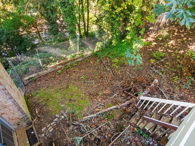 Building Photo - 1107 Meadowview Ct