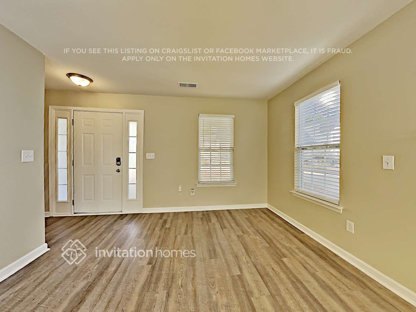 Building Photo - 15181 Tracy Beth Rd