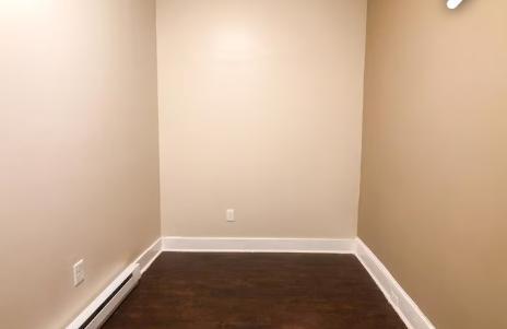 Building Photo - 5138 Ludlow St